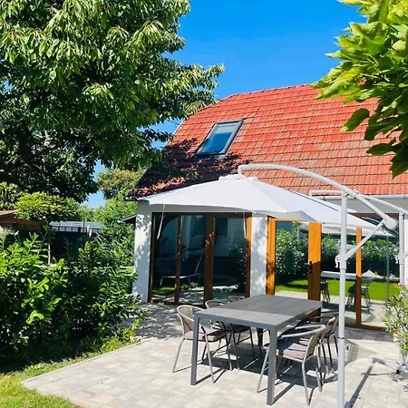 Villa Lake Lejlighed