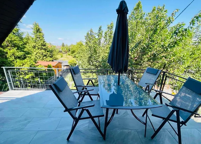 Villa Lake 公寓 Balatongyörök